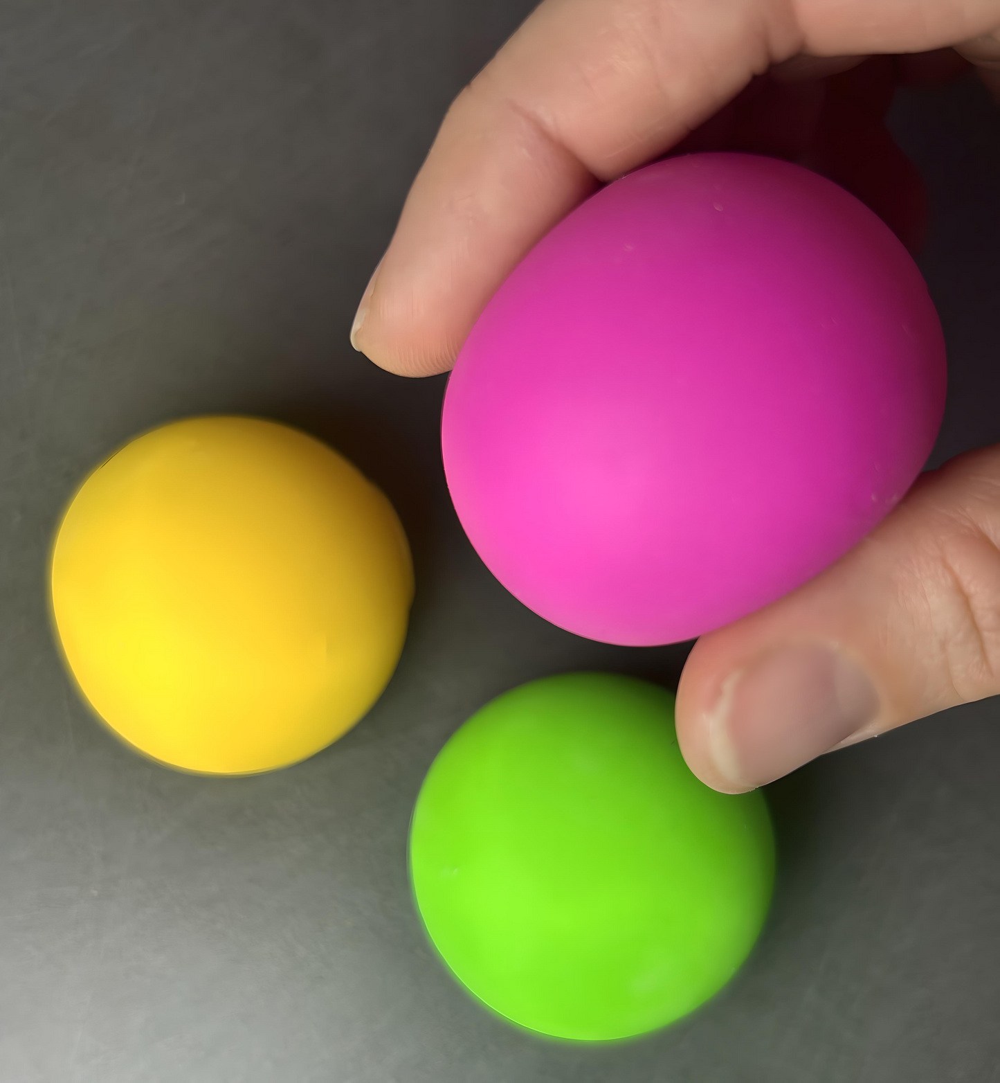 Neon Mini Squish Meez Balls (3 Pack)